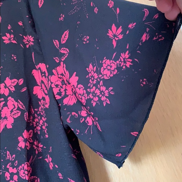 Boohoo Plus Tiered Woven Smock Dress - Picture 4 of 11